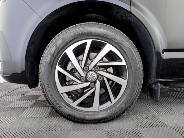 Volkswagen Multivan T6 Рестайлинг с пробегом 2021 года, цена 5 810 000 рублей, 107197 км, минивэн, Автокод Объявления
