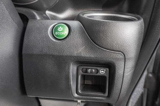 Honda N-BOX Slash I с пробегом 2015 года, цена 1 199 000 рублей, 98500 км, хэтчбек, Автокод Объявления