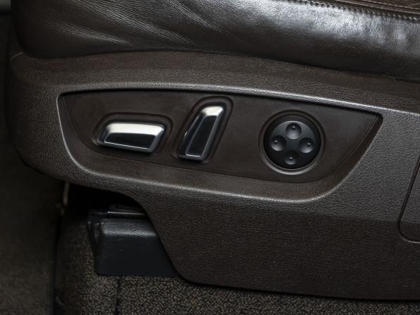 Audi Q7 I (4L) Рестайлинг с пробегом 2011 года, цена 2 300 000 рублей, 313756 км, внедорожник, Автокод Объявления