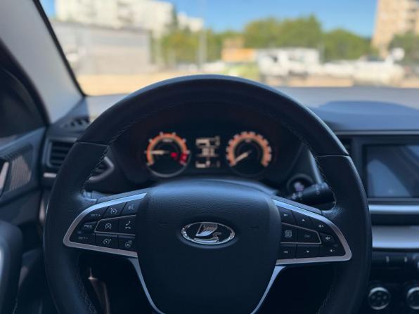 Lada (ВАЗ) Vesta I Рестайлинг (NG) с пробегом 2023 года, цена 1 089 900 рублей, 84742 км, седан, Автокод Объявления