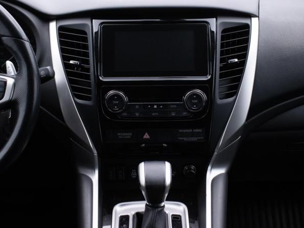 Mitsubishi Pajero Sport III с пробегом 2019 года, цена 3 108 000 рублей, 56945 км, внедорожник, Автокод Объявления