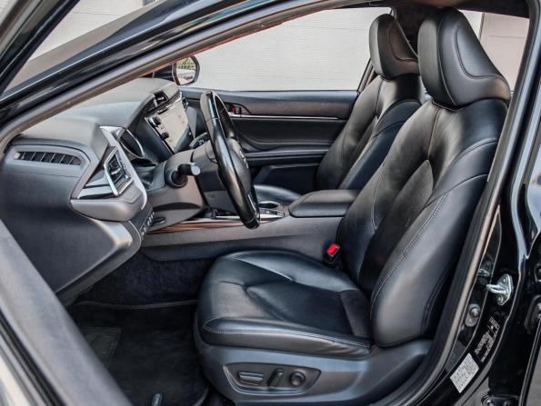Toyota Camry VIII (XV70) с пробегом 2019 года, цена 2 850 000 рублей, 131171 км, седан, Автокод Объявления