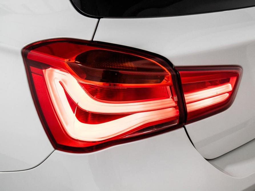 BMW 1 серии II (F20/F21) Рестайлинг Иркутск  - изображение 22
