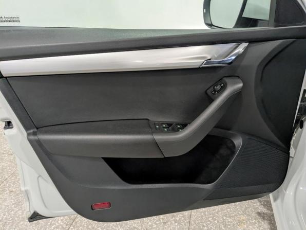 Skoda Octavia III (A7) Рестайлинг с пробегом 2019 года, цена 1 450 000 рублей, 119106 км, лифтбек, Автокод Объявления