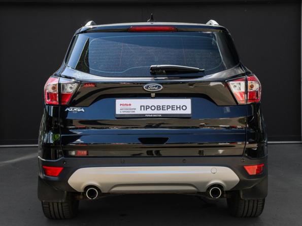 Ford Kuga II Рестайлинг с пробегом 2017 года, цена 1 650 000 рублей, 135913 км, внедорожник, Автокод Объявления
