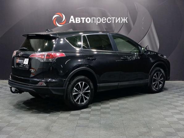 Toyota RAV4 IV (XA40) Рестайлинг с пробегом 2015 года, цена 2 330 000 рублей, 92000 км, внедорожник, Автокод Объявления