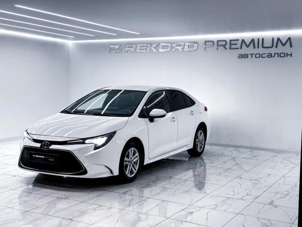 Toyota Levin XII (E210) с пробегом 2020 года, цена 2 000 000 рублей, 101510 км, седан, Автокод Объявления