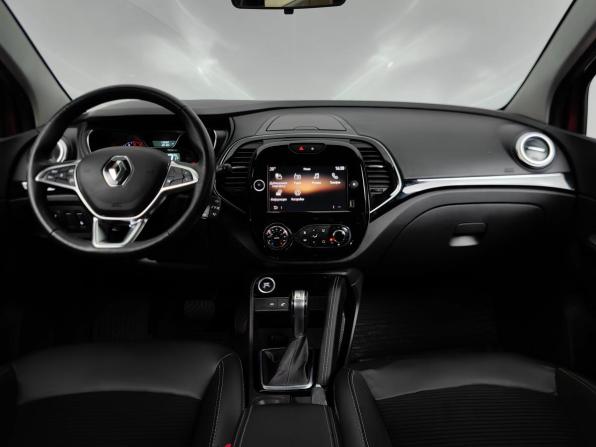 Renault Kaptur I Рестайлинг с пробегом 2021 года, цена 1 337 000 рублей, 116678 км, внедорожник, Автокод Объявления