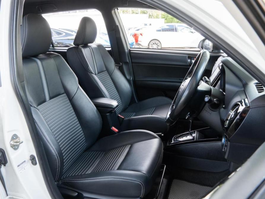 Toyota Corolla XI (E160 E170) Рестайлинг 2 Волгоград  - изображение 10