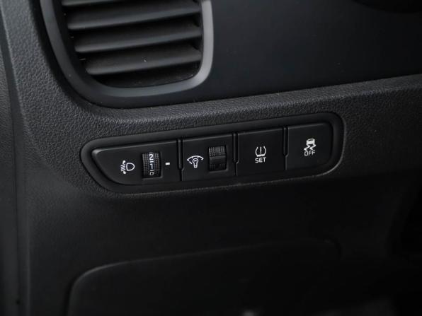 Kia Rio IV с пробегом 2020 года, цена 1 699 077 рублей, 58607 км, хэтчбек, Автокод Объявления