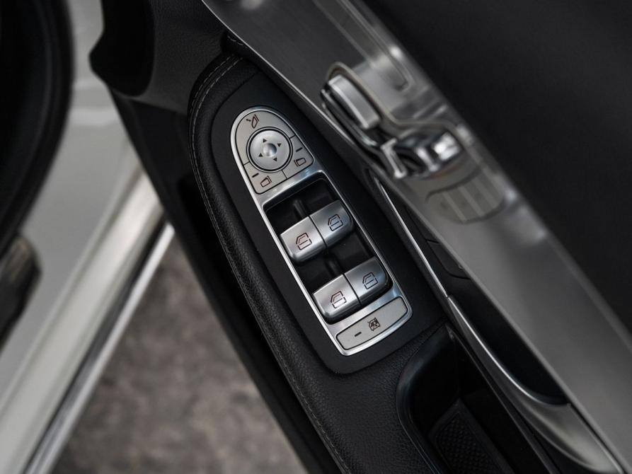 Mercedes-Benz C-Класс IV (W205) Иркутск  - изображение 19