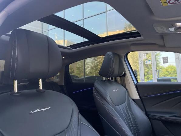 Chery Arrizo 8 с пробегом 2023 года, цена 2 299 000 рублей, 12044 км, седан, Автокод Объявления