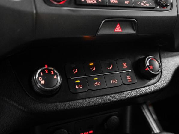 Kia Sportage III с пробегом 2012 года, цена 1 300 000 рублей, 203014 км, внедорожник, Автокод Объявления