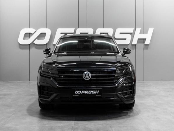 Volkswagen Touareg III с пробегом 2019 года, цена 4 829 000 рублей, 179940 км, внедорожник, Автокод Объявления
