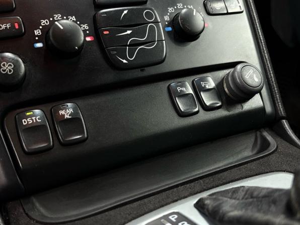 Volvo XC90 I с пробегом 2004 года, цена 899 900 рублей, 273000 км, внедорожник, Автокод Объявления