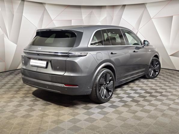 Li Auto (Lixiang) L7 I Рестайлинг с пробегом 2025 года, цена 7 200 000 рублей, 41882 км, внедорожник, Автокод Объявления