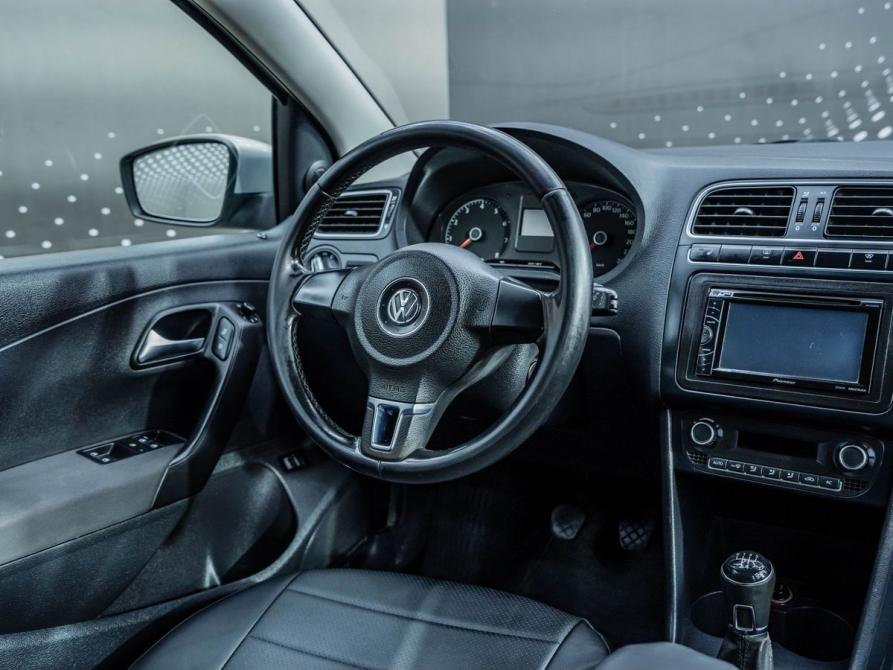 Volkswagen Polo V Самара  - изображение 9