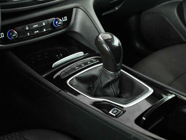 Opel Insignia II с пробегом 2018 года, цена 1 760 000 рублей, 158346 км, универсал, Автокод Объявления