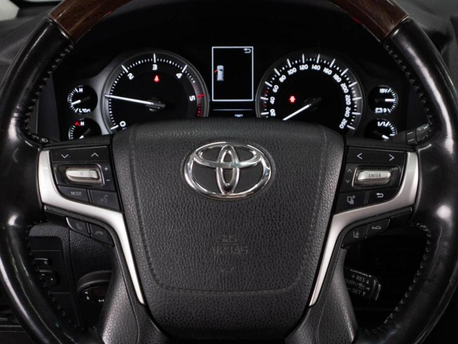 Toyota Land Cruiser 200 Series Рестайлинг 2 Тюмень  - изображение 13