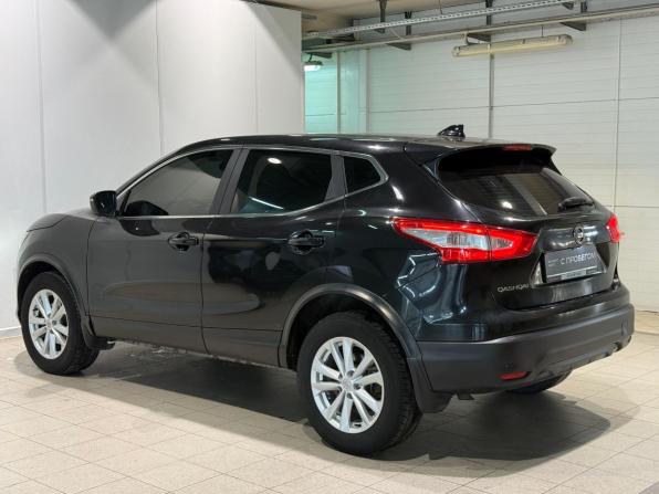 Nissan Qashqai II с пробегом 2017 года, цена 1 135 000 рублей, 131001 км, внедорожник, Автокод Объявления