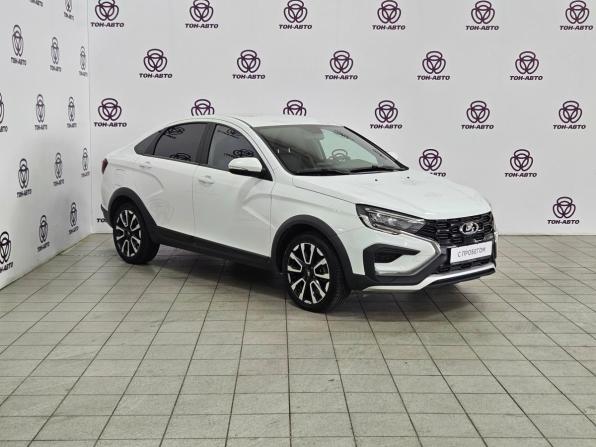 Lada (ВАЗ) Vesta I Рестайлинг (NG) с пробегом 2023 года, цена 1 254 000 рублей, 60364 км, седан, Автокод Объявления