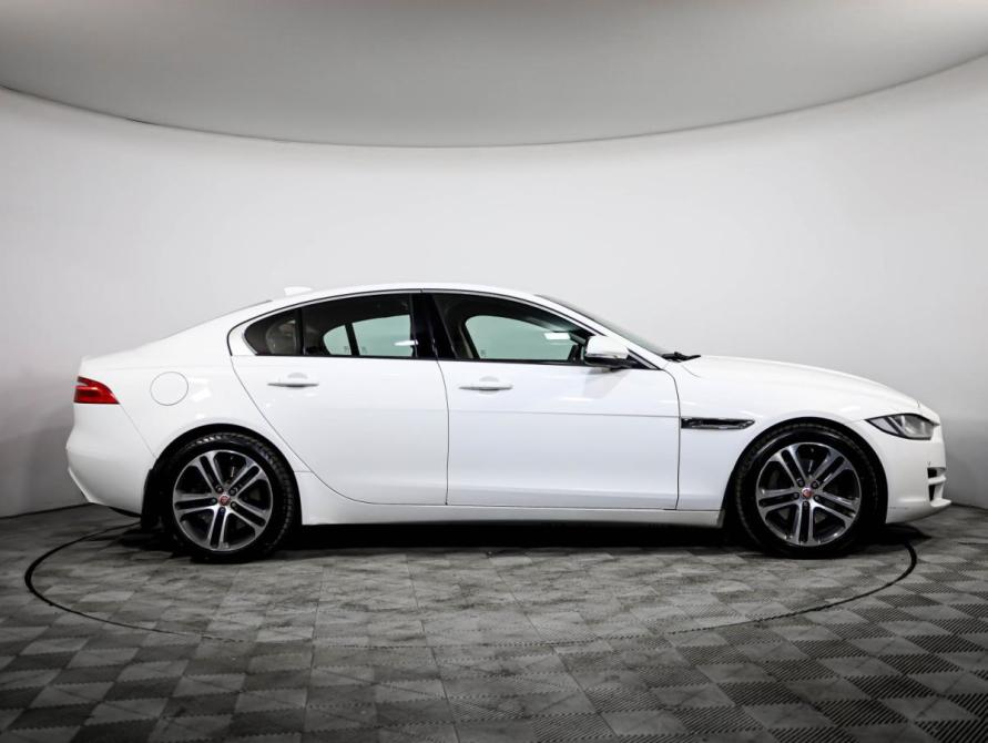 Jaguar XE I Санкт-Петербург  - изображение 4