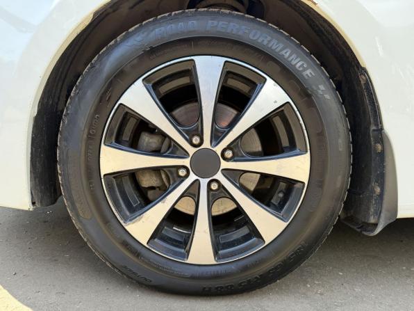 Hyundai Solaris I Рестайлинг с пробегом 2015 года, цена 765 000 рублей, 161101 км, хэтчбек, Автокод Объявления