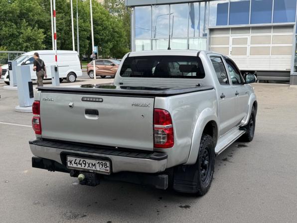 Toyota Hilux VII Рестайлинг с пробегом 2012 года, цена 1 649 000 рублей, 364000 км, offers.body_type.unknown, Автокод Объявления