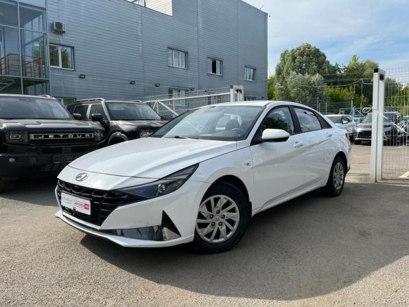 Hyundai Elantra VII (CN7) с пробегом 2022 года, цена 2 070 300 рублей, 42000 км, седан, Автокод Объявления