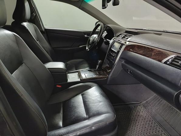 Toyota Camry VII (XV50) Рестайлинг с пробегом 2015 года, цена 2 050 000 рублей, 182596 км, седан, Автокод Объявления
