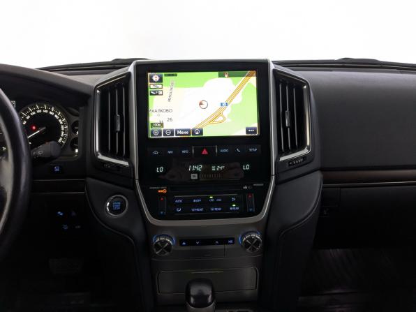 Toyota Land Cruiser 200 Series Рестайлинг 2 с пробегом 2016 года, цена 6 900 000 рублей, 74780 км, внедорожник, Автокод Объявления