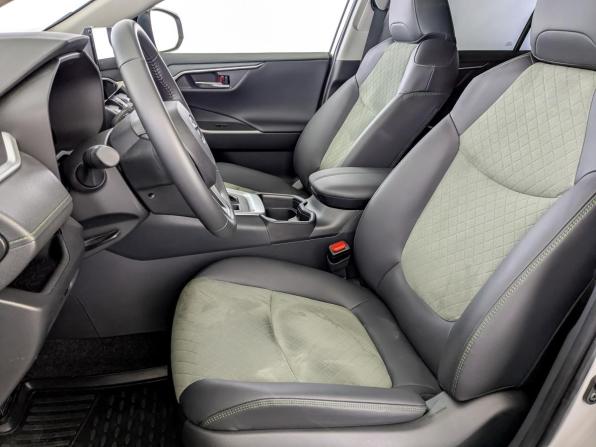 Toyota RAV4 V (XA50) с пробегом 2025 года, цена 4 150 000 рублей, 6840 км, внедорожник, Автокод Объявления
