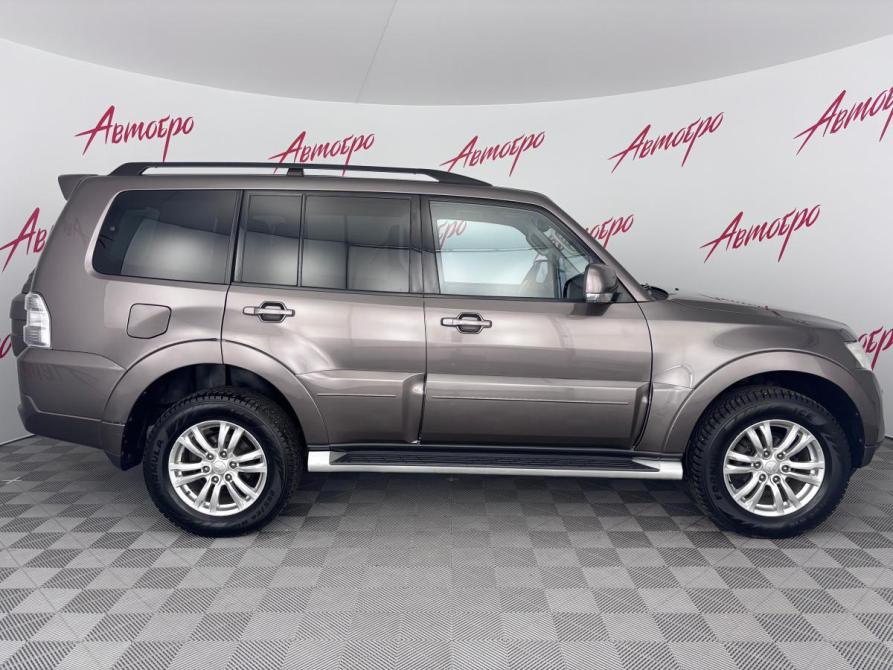 Mitsubishi Pajero IV Рестайлинг 1 Псков  - изображение 6