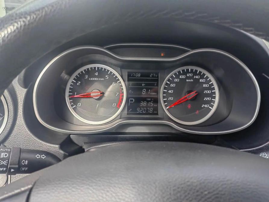 FAW Besturn X40 I Оренбург  - изображение 12