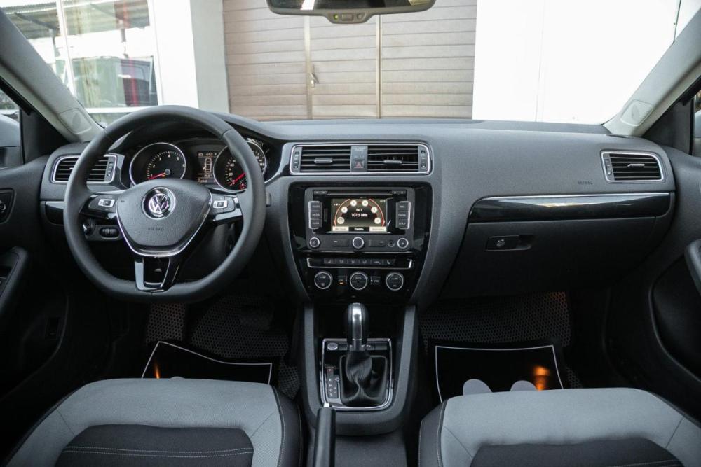 Volkswagen Jetta VI Иркутск  - изображение 17