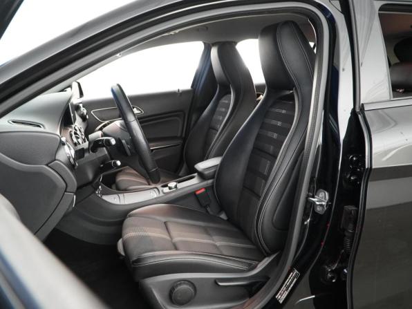 Mercedes-Benz GLA I (X156) Рестайлинг с пробегом 2019 года, цена 2 049 000 рублей, 121062 км, внедорожник, Автокод Объявления