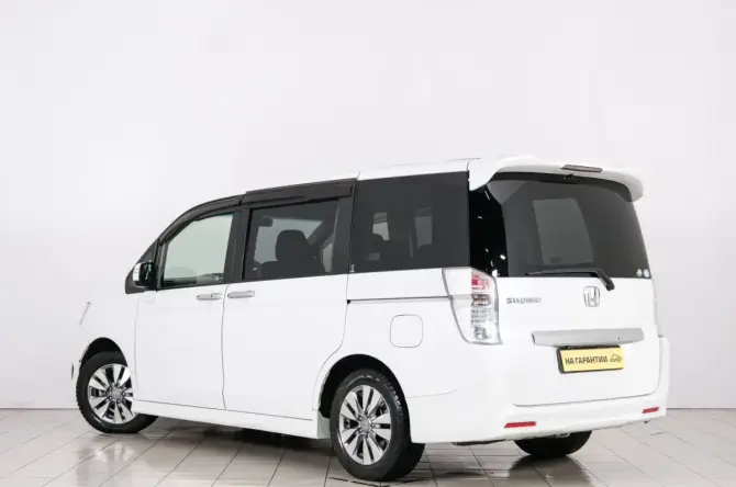 Honda Stepwgn IV Рестайлинг с пробегом 2013 года, цена 1 469 000 рублей, 260000 км, минивэн, Автокод Объявления