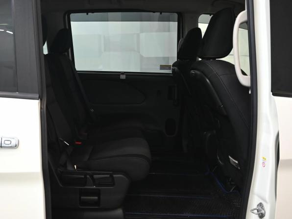 Nissan Serena V (C27) с пробегом 2018 года, цена 1 910 000 рублей, 85979 км, минивэн, Автокод Объявления