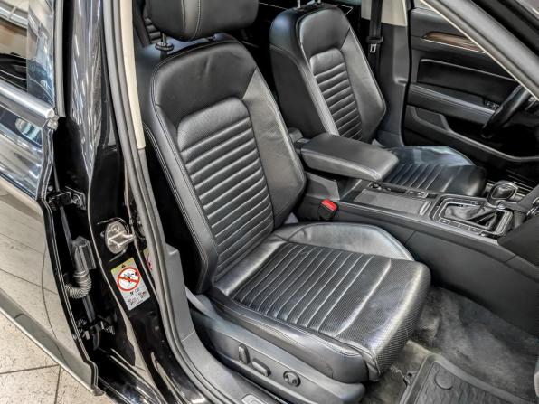 Volkswagen Passat B8 с пробегом 2018 года, цена 1 905 000 рублей, 192200 км, седан, Автокод Объявления