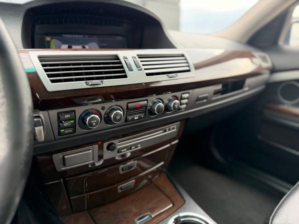 BMW 7 серии IV (E65/E66) Рестайлинг с пробегом 2007 года, цена 950 000 рублей, 290604 км, седан, Автокод Объявления