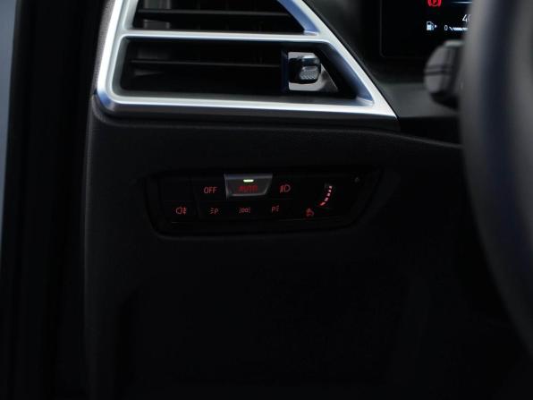 BMW 4 серии G22 G23 G26 Рестайлинг с пробегом 2025 года, цена 6 998 055 рублей, 10113 км, кабриолет, Автокод Объявления