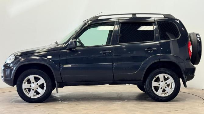 Chevrolet Niva I Рестайлинг с пробегом 2016 года, цена 700 000 рублей, 97000 км, внедорожник, Автокод Объявления