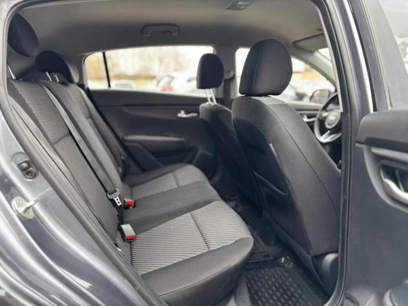 Kia Rio IV с пробегом 2019 года, цена 1 250 000 рублей, 154181 км, хэтчбек, Автокод Объявления