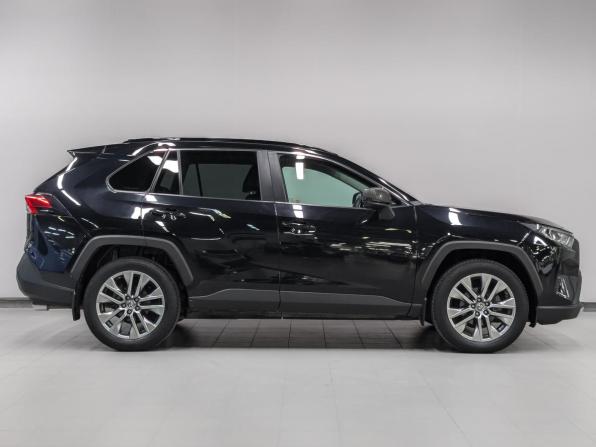Toyota RAV4 V (XA50) с пробегом 2021 года, цена 3 600 000 рублей, 61436 км, внедорожник, Автокод Объявления
