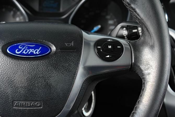 Ford Focus III с пробегом 2011 года, цена 899 000 рублей, 231000 км, седан, Автокод Объявления