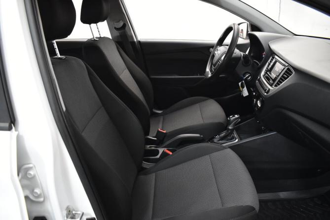 Hyundai Solaris II Рестайлинг с пробегом 2020 года, цена 895 000 рублей, 352417 км, седан, Автокод Объявления
