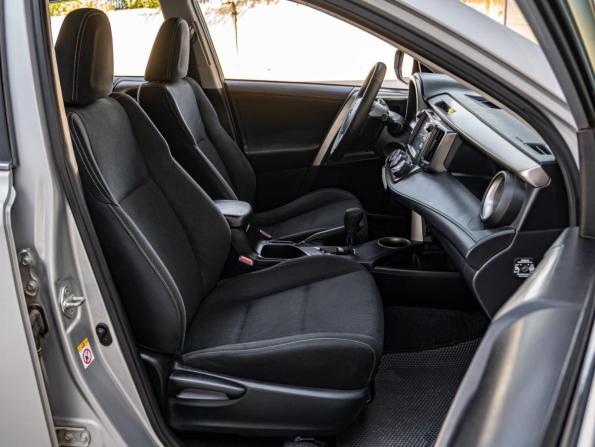 Toyota RAV4 IV (XA40) с пробегом 2012 года, цена 2 120 000 рублей, 248606 км, внедорожник, Автокод Объявления