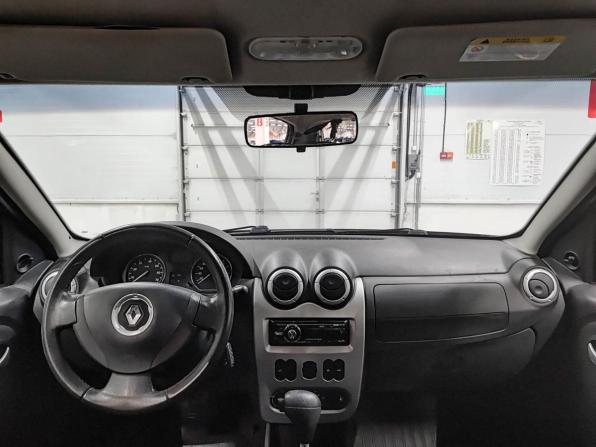Renault Sandero I с пробегом 2014 года, цена 589 999 рублей, 176283 км, хэтчбек, Автокод Объявления