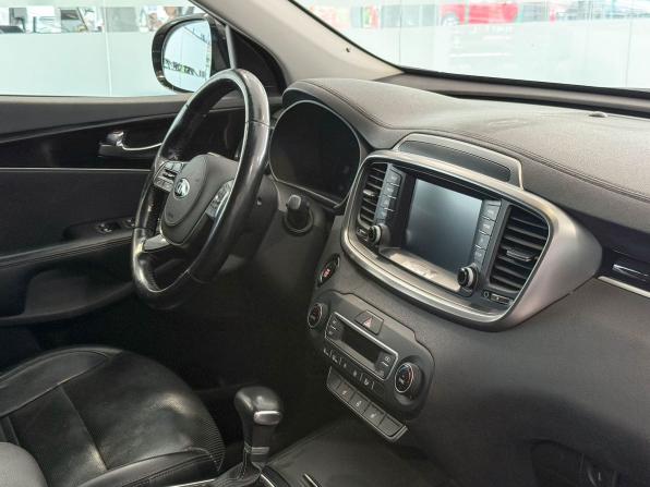 Kia Sorento III Prime Рестайлинг с пробегом 2018 года, цена 2 697 000 рублей, 168216 км, внедорожник, Автокод Объявления