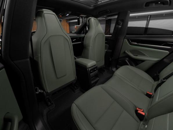 Porsche Macan II с пробегом 2026 года, цена 16 600 000 рублей, 1 км, внедорожник, Автокод Объявления